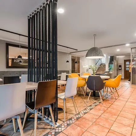 Alojamento de Acomodação e Pequeno-almoço Verdi Pleasure &